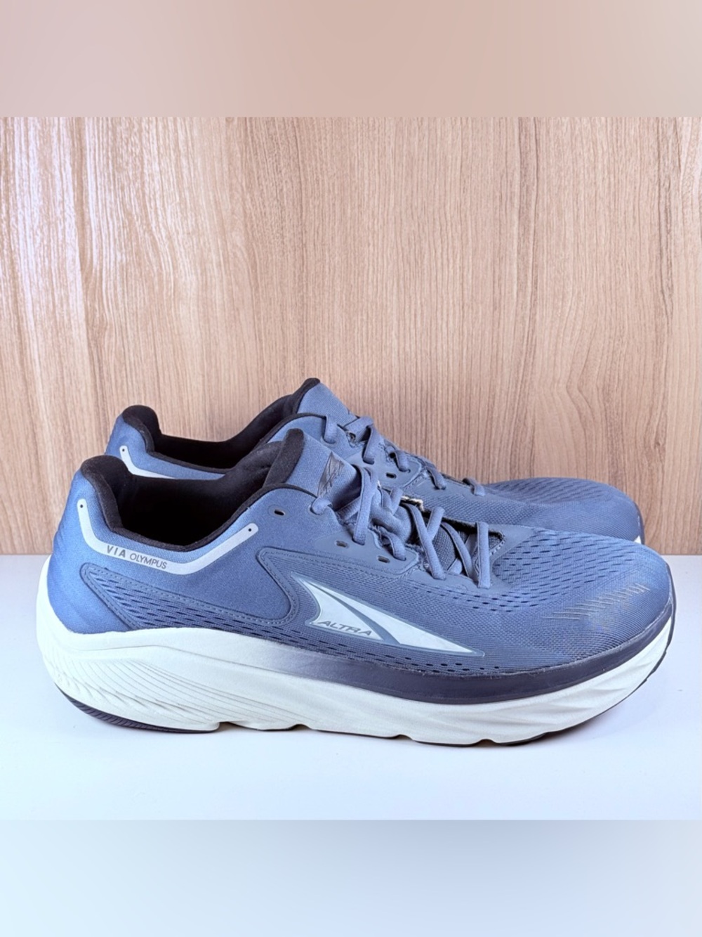 Altra Via Olympus Blue White Running Shoes Men’s Size 14